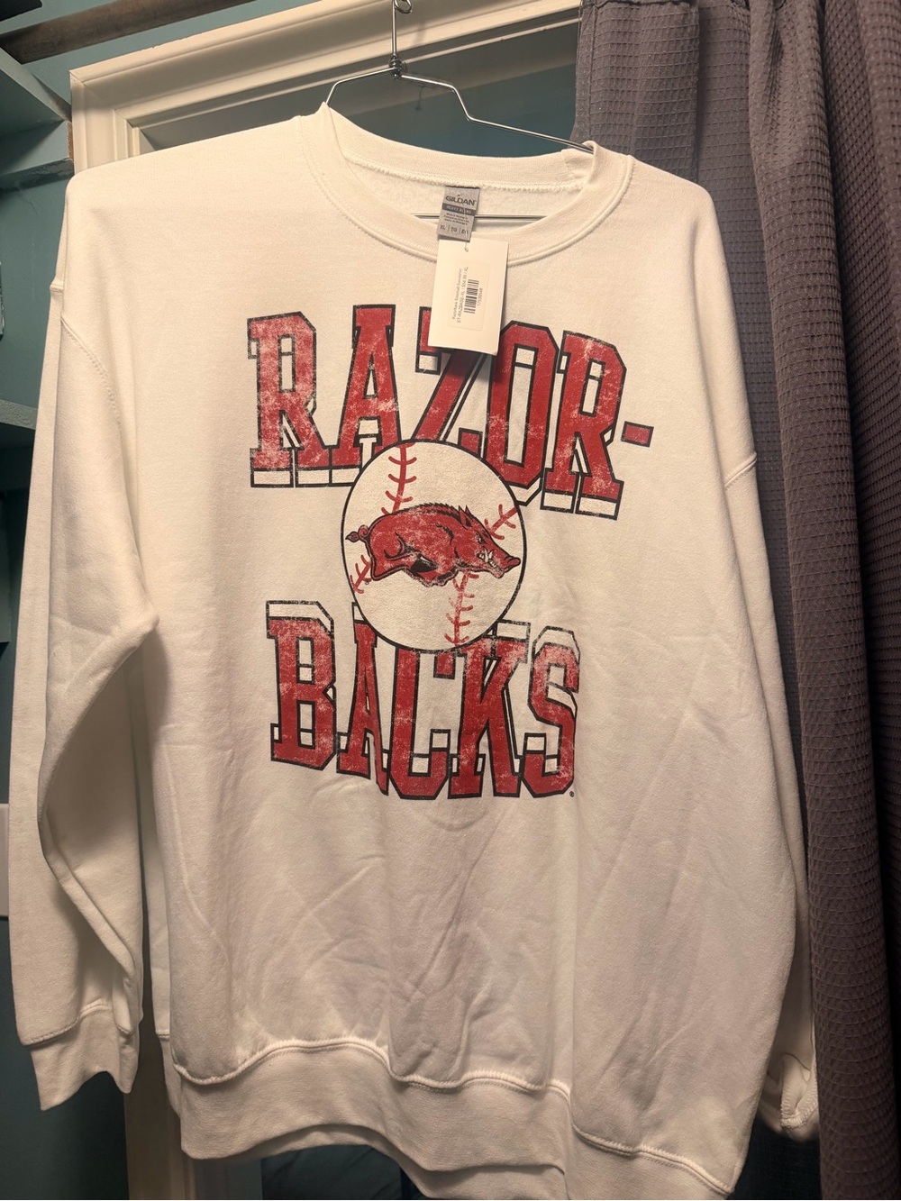 Arkansas Razorbacks White Sweatshirt NEW